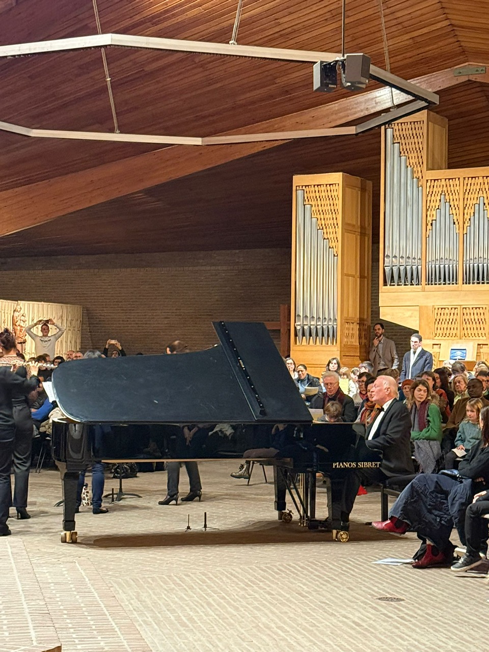 Olivier de Spiegeleir, magistral au piano pour le concerto de Mozart