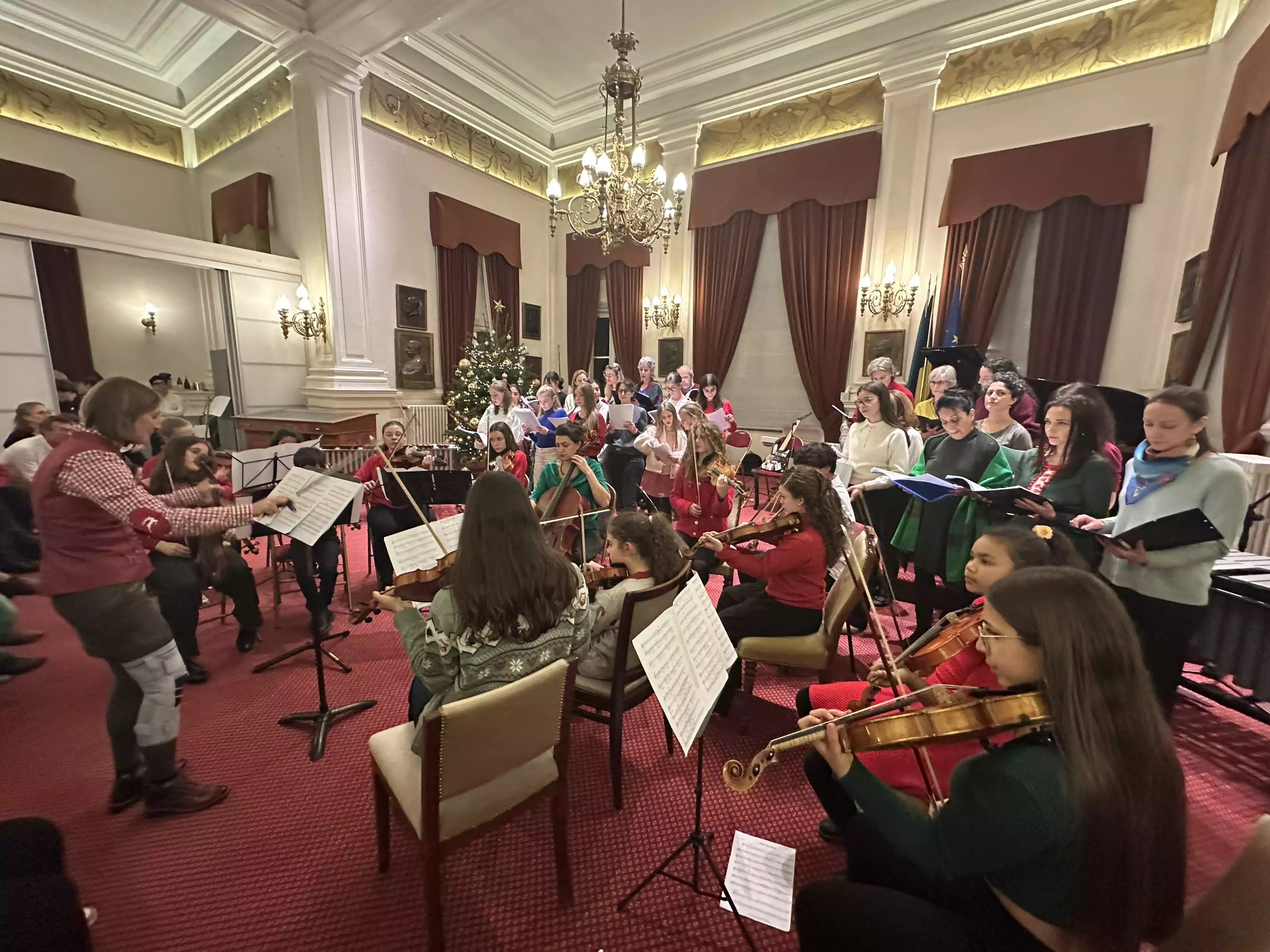 Collaboration entre l'ensemble instrumental et les classes de chant